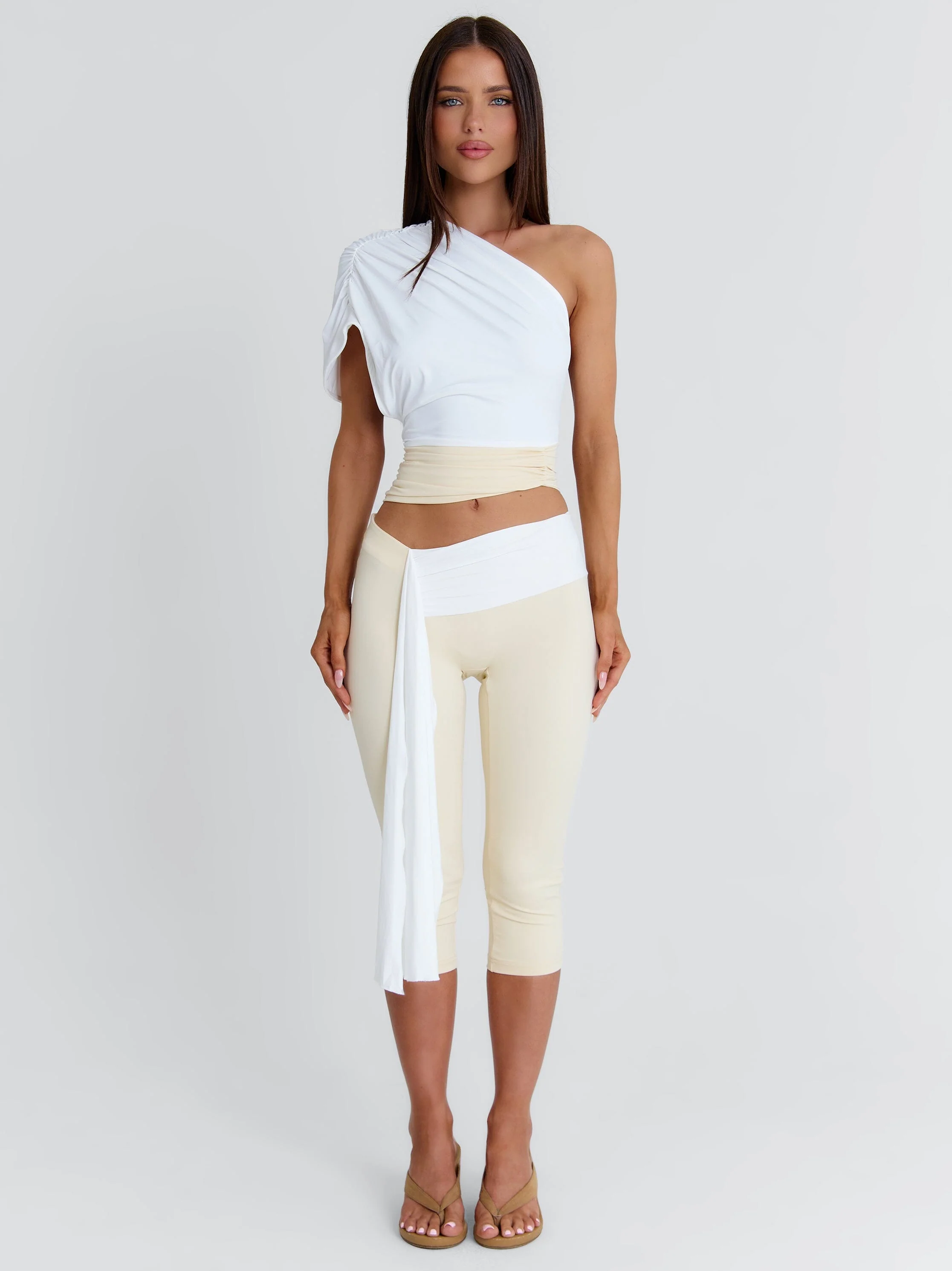 LINDAY CAPRI PANTS WHITE AND CREAM - Image 3
